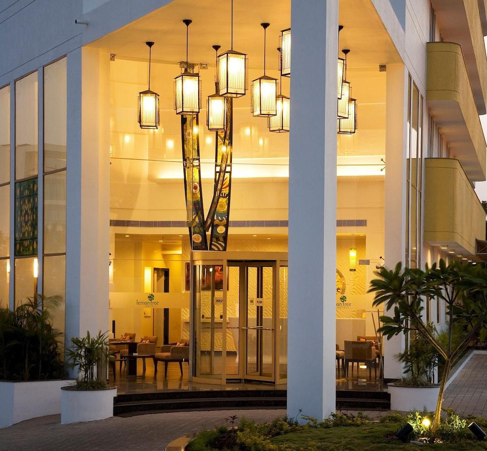 Lemon Tree Hotel Hinjewadi Pune Hinjawadi Exteriör bild