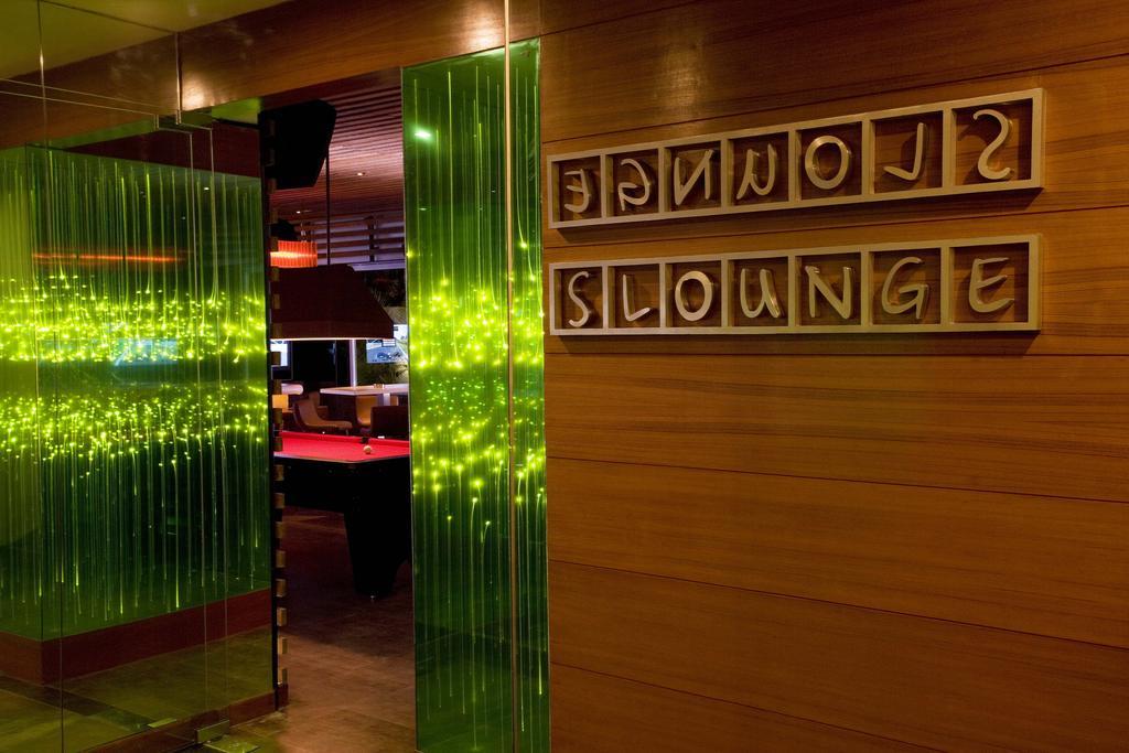 Lemon Tree Hotel Hinjewadi Pune Hinjawadi Exteriör bild