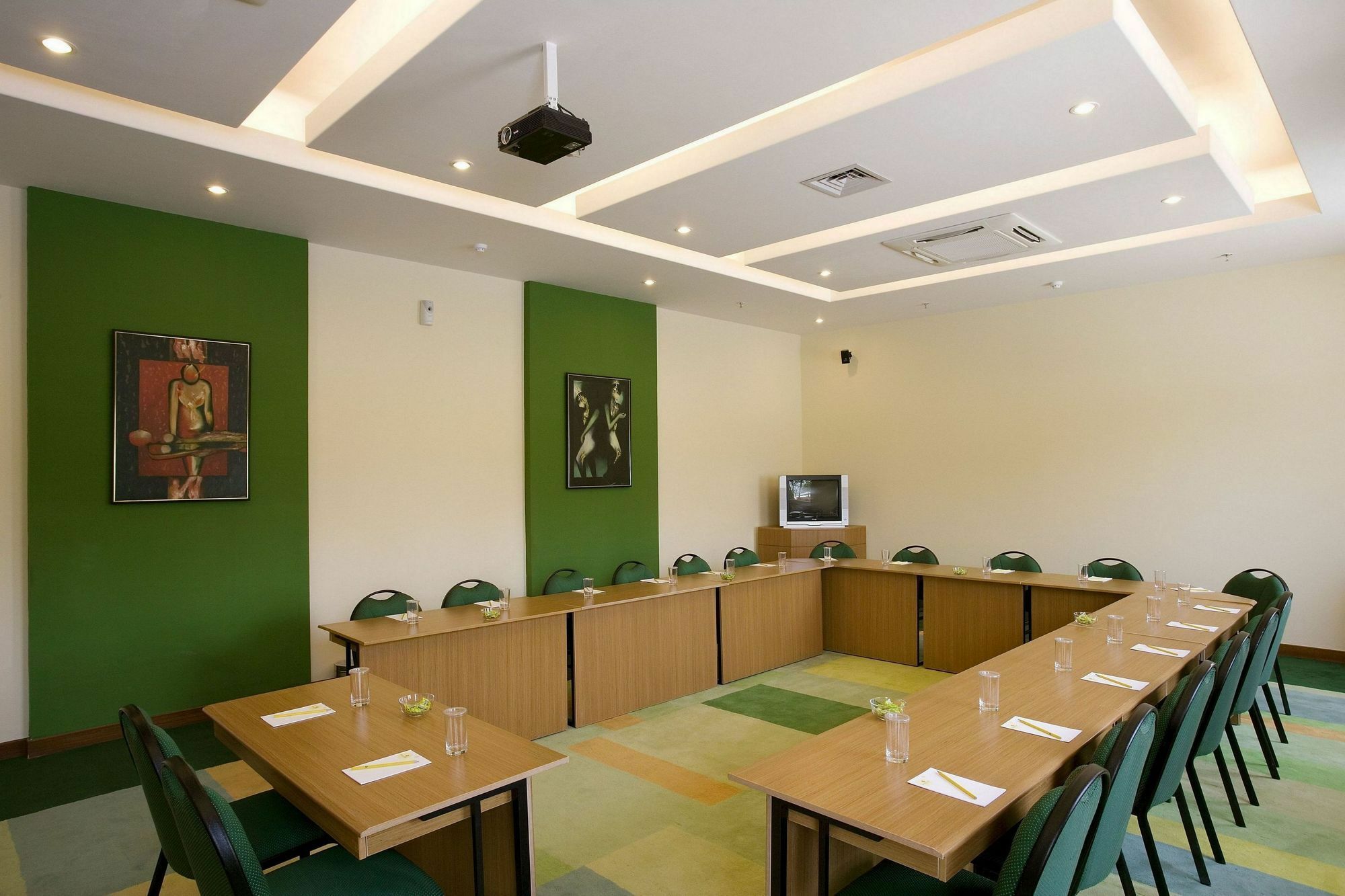 Lemon Tree Hotel Hinjewadi Pune Hinjawadi Exteriör bild