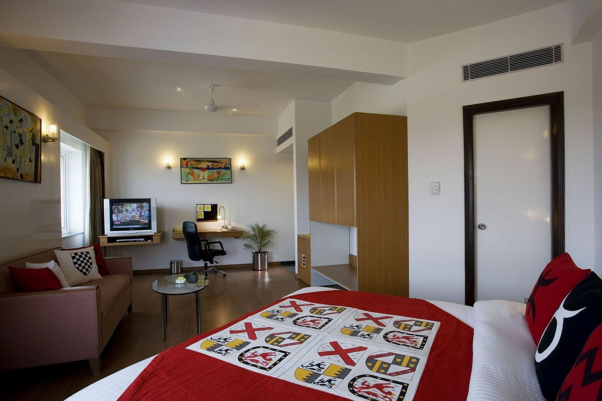 Lemon Tree Hotel Hinjewadi Pune Hinjawadi Exteriör bild